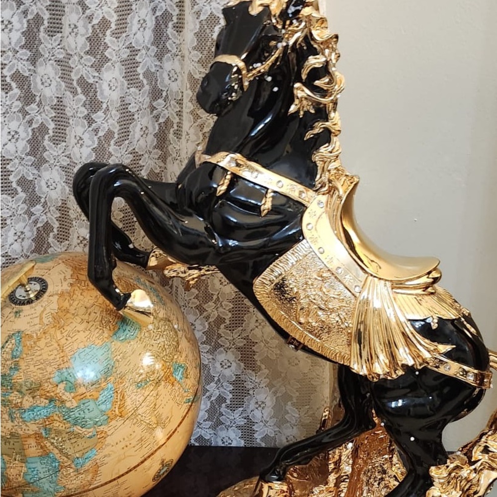 New Luxurious rare find horse gold and black home decor
